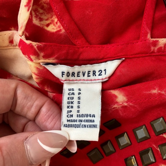 5/$20 Tie Dye Tank Top w/ Studs and Back Cut-out - Picture 6 of 6